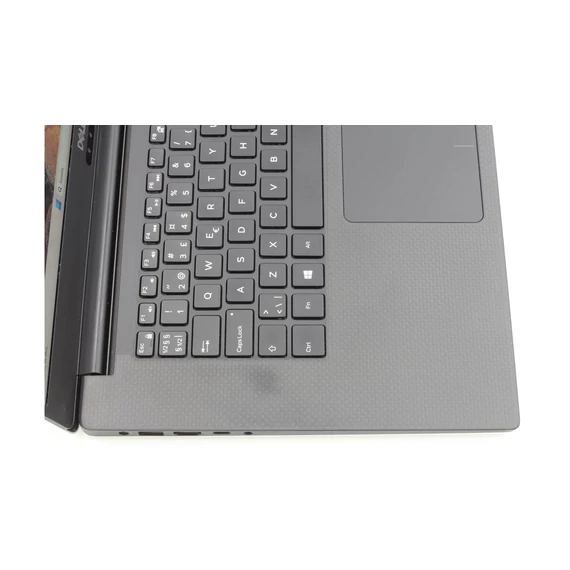 Dell Precision 5540 felújított laptop garanciával i7-32GB-500SSD-FHD-NVD