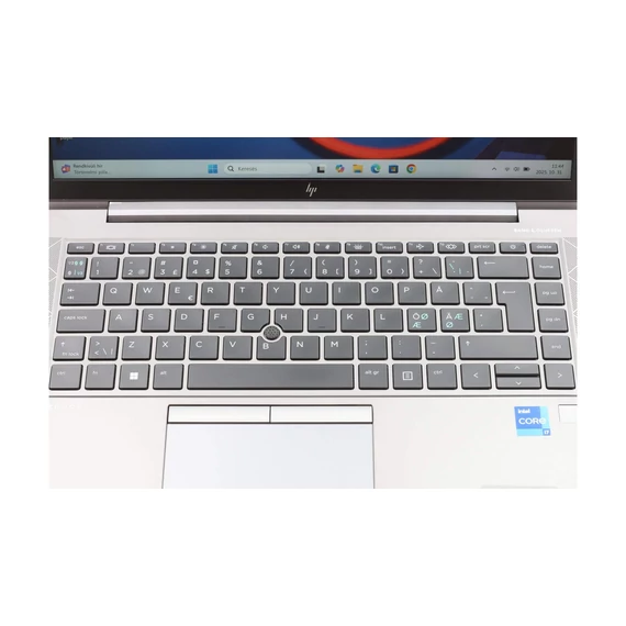 HP Zbook Firefly 14 G8 Workstation laptop garanciával i7-16GB-500SSD-FHD