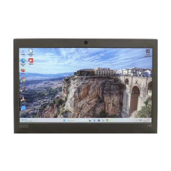 Lenovo Thinkpad L380 felújított laptop garanciával i3-16GB-256SSD-HD
