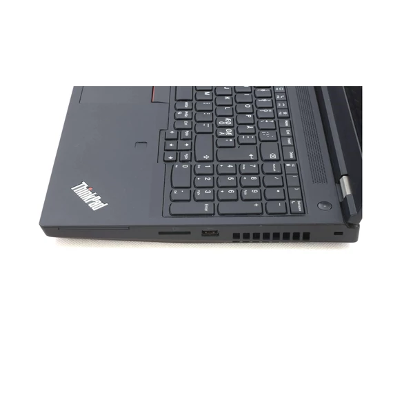 Lenovo Thinkpad P15 Gen 1 felújított laptop garanciával i7-32GB-1TBSSD-FHD-NVD