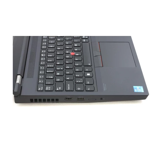 Lenovo Thinkpad P15 Gen 2 felújított laptop garanciával i7-32GB-1TBSSD-FHD-NVD